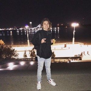 Meet your Posher, James